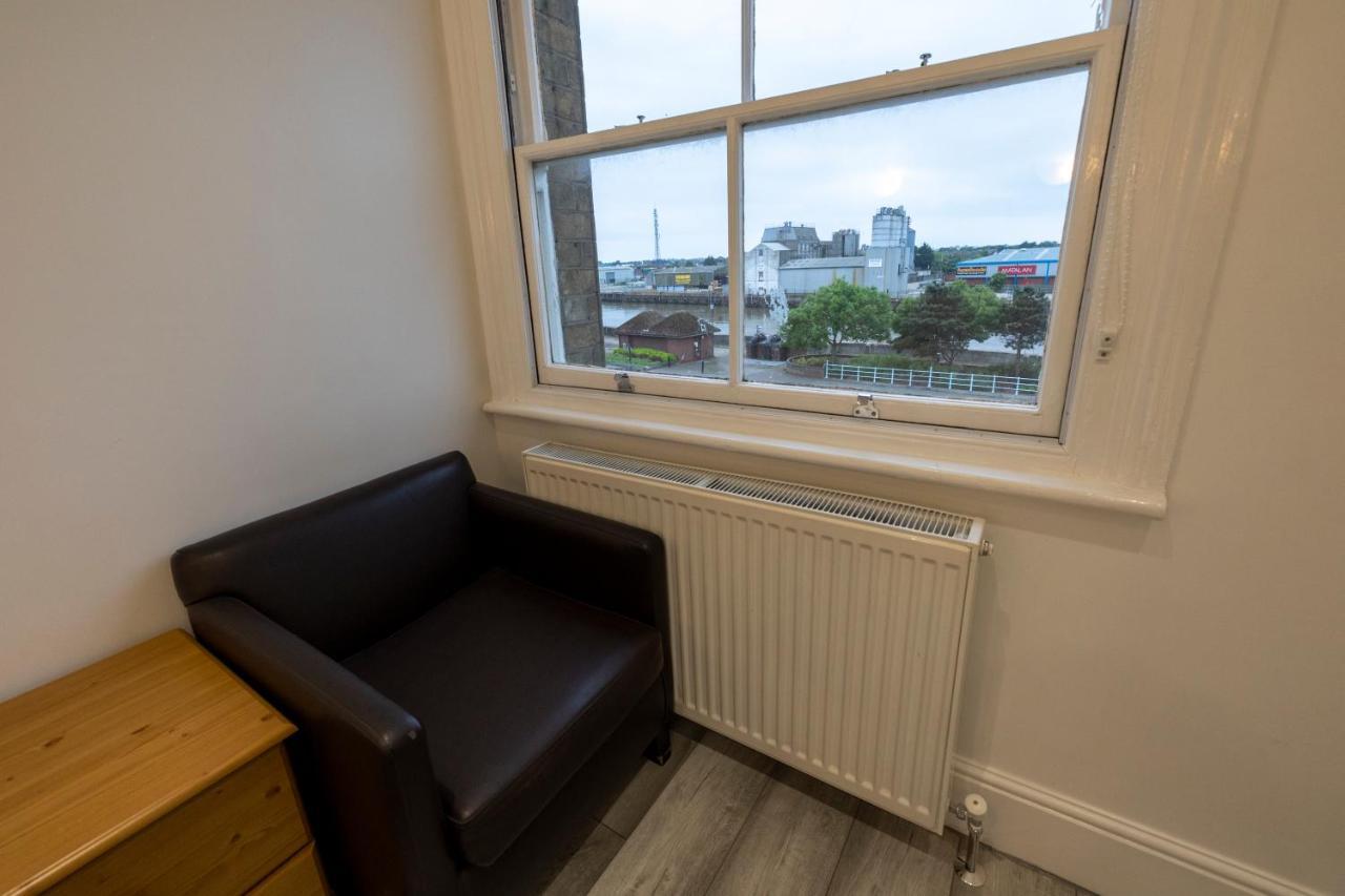Entire Two Double Bedrooms Flat With River Yare View H6 Great Yarmouth Zewnętrze zdjęcie